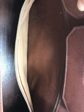 Load image into Gallery viewer, Hermès Birkin 40 size Chocolate Brown Togo Leather Shoulder Bag