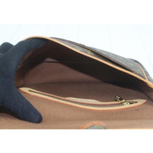Load image into Gallery viewer, Louis Vuitton Diane Vintage style