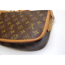 Load image into Gallery viewer, Louis Vuitton Diane Vintage style