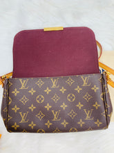 Load image into Gallery viewer, Louis Vuitton Favorite MM