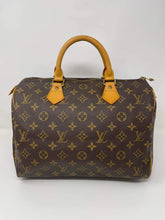 Load image into Gallery viewer, LOUIS VUITTON Speedy 30