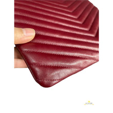 Load image into Gallery viewer, SAINT LAURENT MATELASSÉ TABLET POUCH IN QUILTED LEATHER