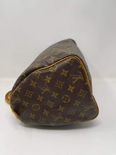 Load image into Gallery viewer, LOUIS VUITTON Speedy 30