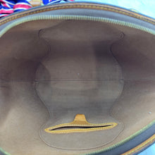 Load image into Gallery viewer, LOUIS VUITTON Monogram Ellipse MM