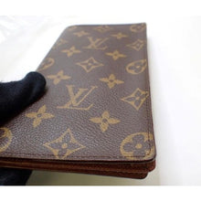 Load image into Gallery viewer, Louis Vuitton Checkbook