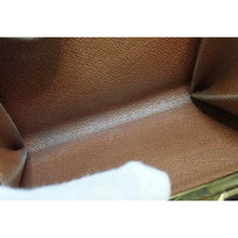 Load image into Gallery viewer, Louis Vuitton Kiss lock wallet