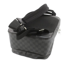 Load image into Gallery viewer, Louis Vuitton Michael backpack Monogram