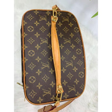Load image into Gallery viewer, Louis Vuitton Nice Vanity GM