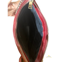 Load image into Gallery viewer, SAINT LAURENT MATELASSÉ TABLET POUCH IN QUILTED LEATHER