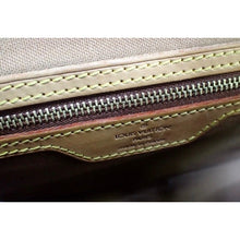 Load image into Gallery viewer, Louis Vuitton Sologne crossbody bag