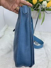 Load image into Gallery viewer, Hermès Evelyne Jean Togo Blue Leather Shoulder Bag
