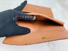 Load image into Gallery viewer, Louis Vuitton Brown International Wallet