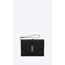 Load image into Gallery viewer, CASSANDRE MATELASSÉ FLAP POUCH IN QUILTED GRAIN DE POUDRE EMBOSSED LEATHER
