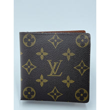 Load image into Gallery viewer, Louis Vuitton Mens Wallet monogram
