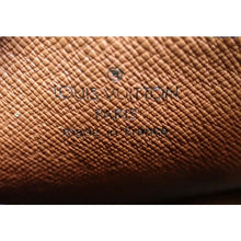 Load image into Gallery viewer, Louis Vuitton Papillon
