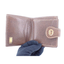 Load image into Gallery viewer, Gucci kisslock Wallet
