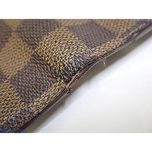 Load image into Gallery viewer, Louis Vuitton International wallet
