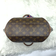Load image into Gallery viewer, LOUIS VUITTON Monogram Ellipse MM
