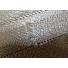 Load image into Gallery viewer, Louis Vuitton International wallet
