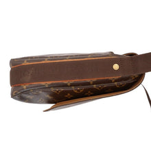 Load image into Gallery viewer, Louis Vuitton messenger body
