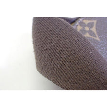 Load image into Gallery viewer, Louis Vuitton messenger body
