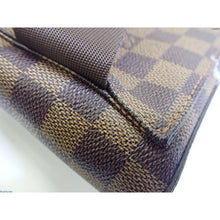 Load image into Gallery viewer, Louis  Vuitton Geronimo body bag
