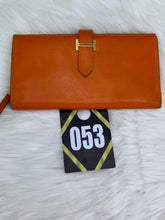 Load image into Gallery viewer, Hermès Orange Wallet
