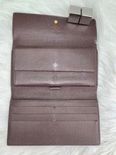 Load image into Gallery viewer, Louis Vuitton Brown De International Wallet
