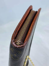 Load image into Gallery viewer, Louis Vuitton Brown Zippy Wallet

